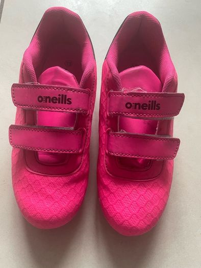 Football shoes