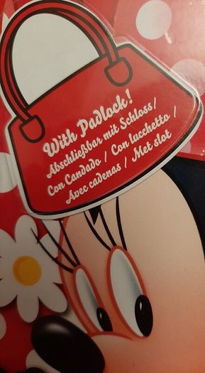 New Minnie mouse diary key and pencil
