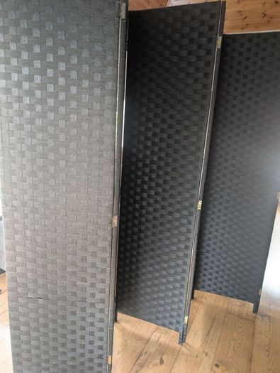 Black 6 panel room divider