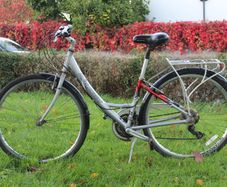 Raleigh Airlite Ladies City Bike 28 Inch Shimano Gears Rear Rack