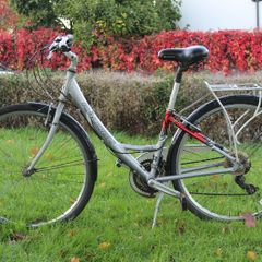 Raleigh Airlite Ladies City Bike 28 Inch Shimano Gears Rear Rack