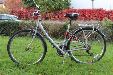 Raleigh Airlite Ladies City Bike 28 Inch Shimano Gears Rear Rack