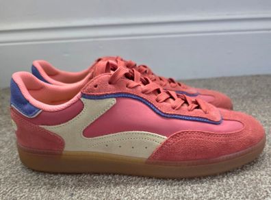 Hoffs Coral Park size 42 trainers