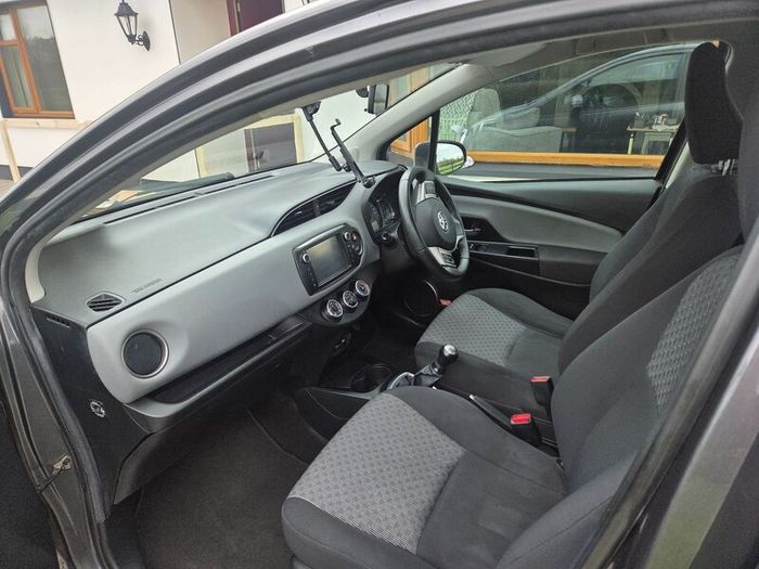 Toyota Yaris 2015