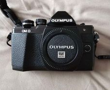 Olympus OM-D E-M10  Mark ii
