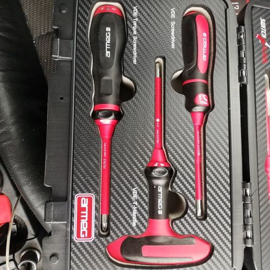 Armeg adjustable torque screwdriver set