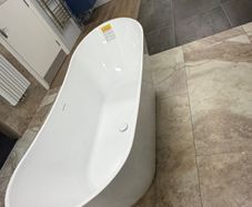 1700 x 800 Ex-Display Bath