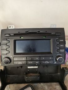 2011 Kia Sportage radio