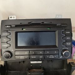2011 Kia Sportage radio