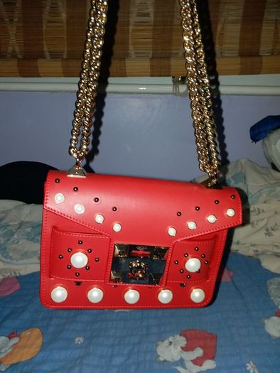 Salar Pearl Stud red Bag