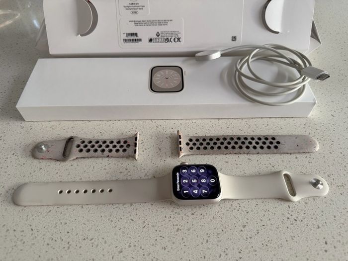 Apple Watch Series 8