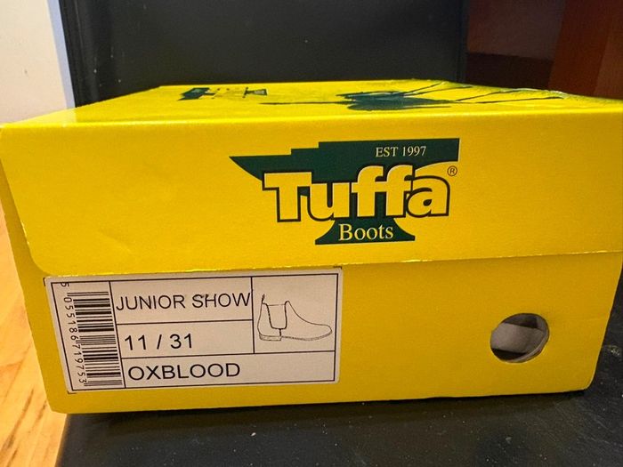 show boots