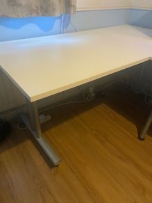 White Office Desk