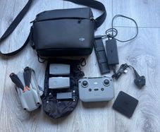 DJI Air 2s fly more combo