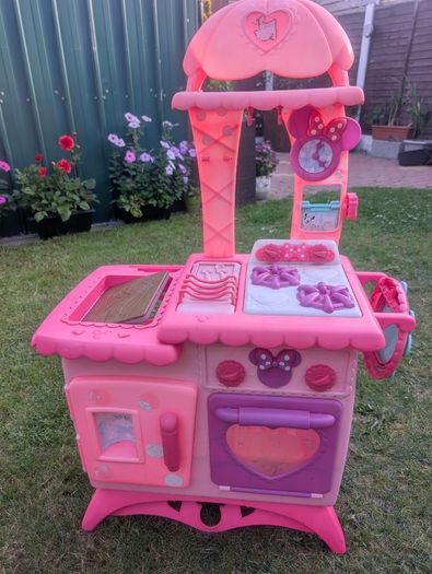 Kitchen for kids -garden