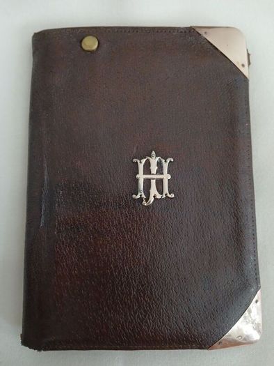 Leather wallet