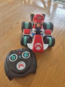 Nintendo Super Mario Remote Control Mini Anti-Gravity Mario Kart Racer