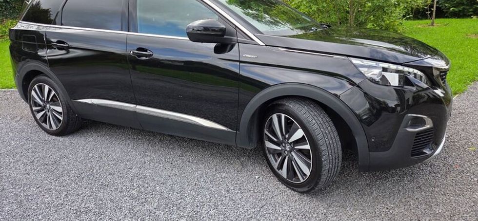 Peugeot 5008 2019
