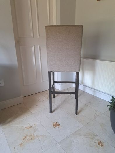 Stools kitchen island