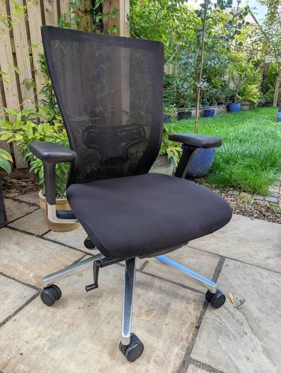 ergonomic office chair