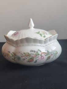 Vintage Aynsley lidded dish