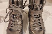 Hightops