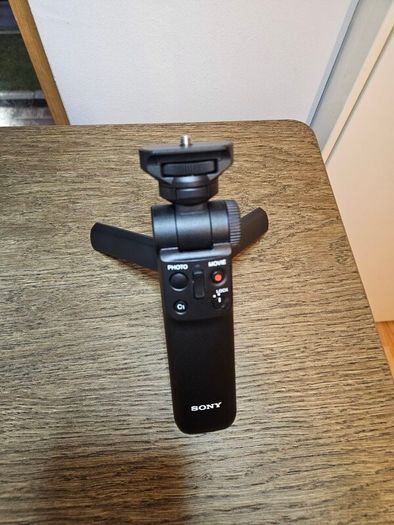 Sony ZV-E10 Vlogging Camera Bundle  Camera, Lens, Wireless Mic, Tripod/Grip