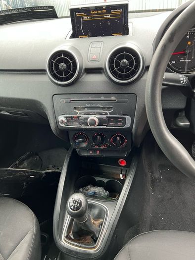 Breaking audi a1 tfsi 2016 chzb qts ly9t