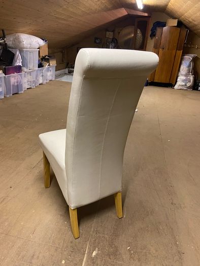 dining room chairs