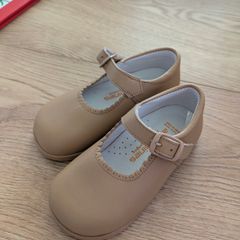 New baby shoes size 22 (UK 5.5)