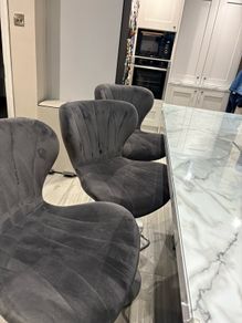 High Stools