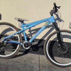 GT Chucker dirt jump bike