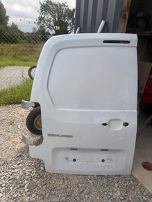 Berlingo rear door