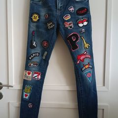 Girls denim cotton jeans with patches in very good condition 26 inch waist and 37 inch full length see last three photos for exact measurements FREE STANDARD POSTAGE INCLUDED