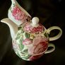Newbridge Home Rose Collection bone china tea-for-one set and creamer Image 4