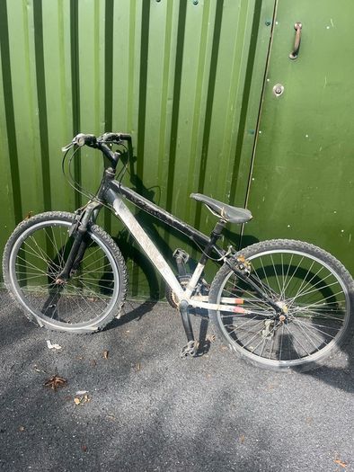 4 bikes