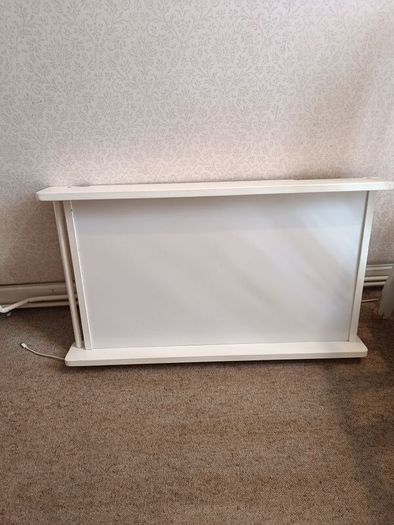 baby cot with changing table