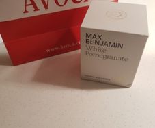 Max Benjamin White Pomegranate Natural Wax Candle  210 grams