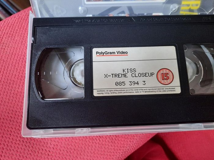 KISS - X-Treme Close-Up - VHS - 1992 (Autographed by Eric Singer)