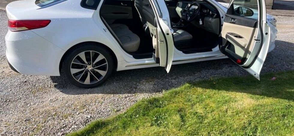 Kia Optima Platinum (low Mileage)
