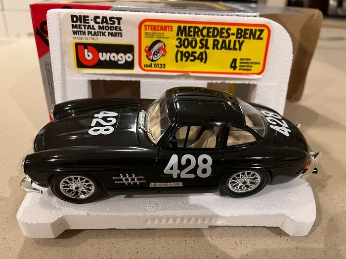 Mercedes 300 Sl Gullwing Mille Miglior 1/24 Burago