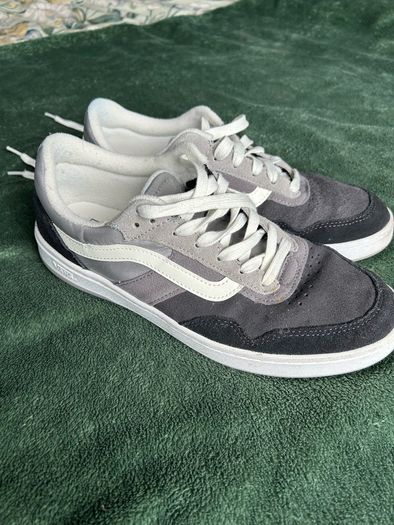 mens vans trainers