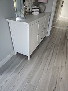 Console table/ hallway table