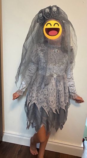 halloween costume size 7-8 years