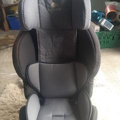 Kinderkraft car seat