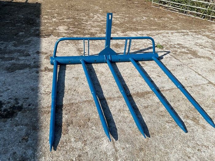 Keenan Cock Lifter