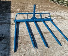 Keenan Cock Lifter