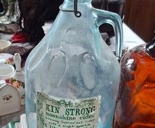 Kin Strong Moonshine 5 Litre Glass Demijohn designed for home fermentation, Postage Available or Collection,