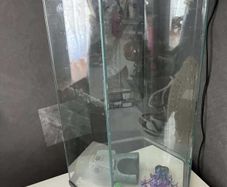 Fish Tank + Aquarium ornaments