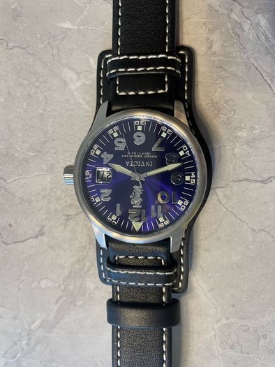 Invicta Men Watch Blue Dial Boxed Pristine Condition